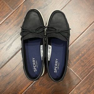 Sperry boat shoes